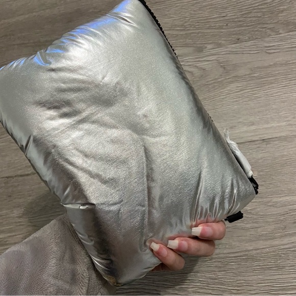 Alo ‼️SOLD‼️ - Picture 4 of 5